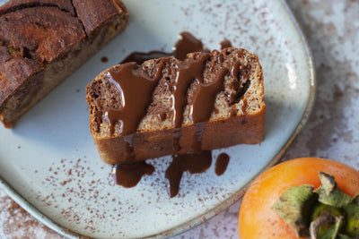 PLUMCAKE MARMORIZZATO AI CACHI E CACAO