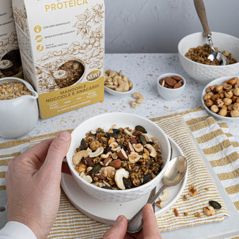 Protein Über Granola with Dark Cacao