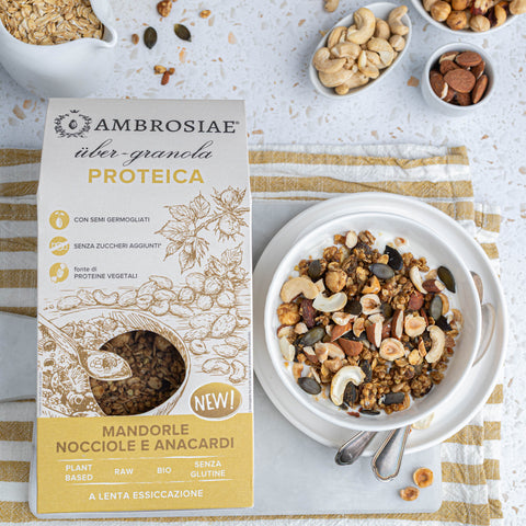 Protein Über Granola with Dark Cacao