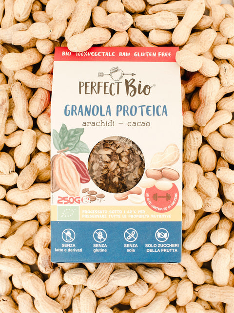 Protein Granola with Peanut and Cacao