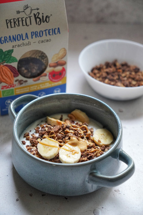 Protein Granola with Peanut and Cacao